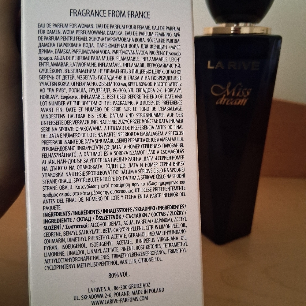 La Rive Miss Dream Perfume 100mL - Picture 4 of 6